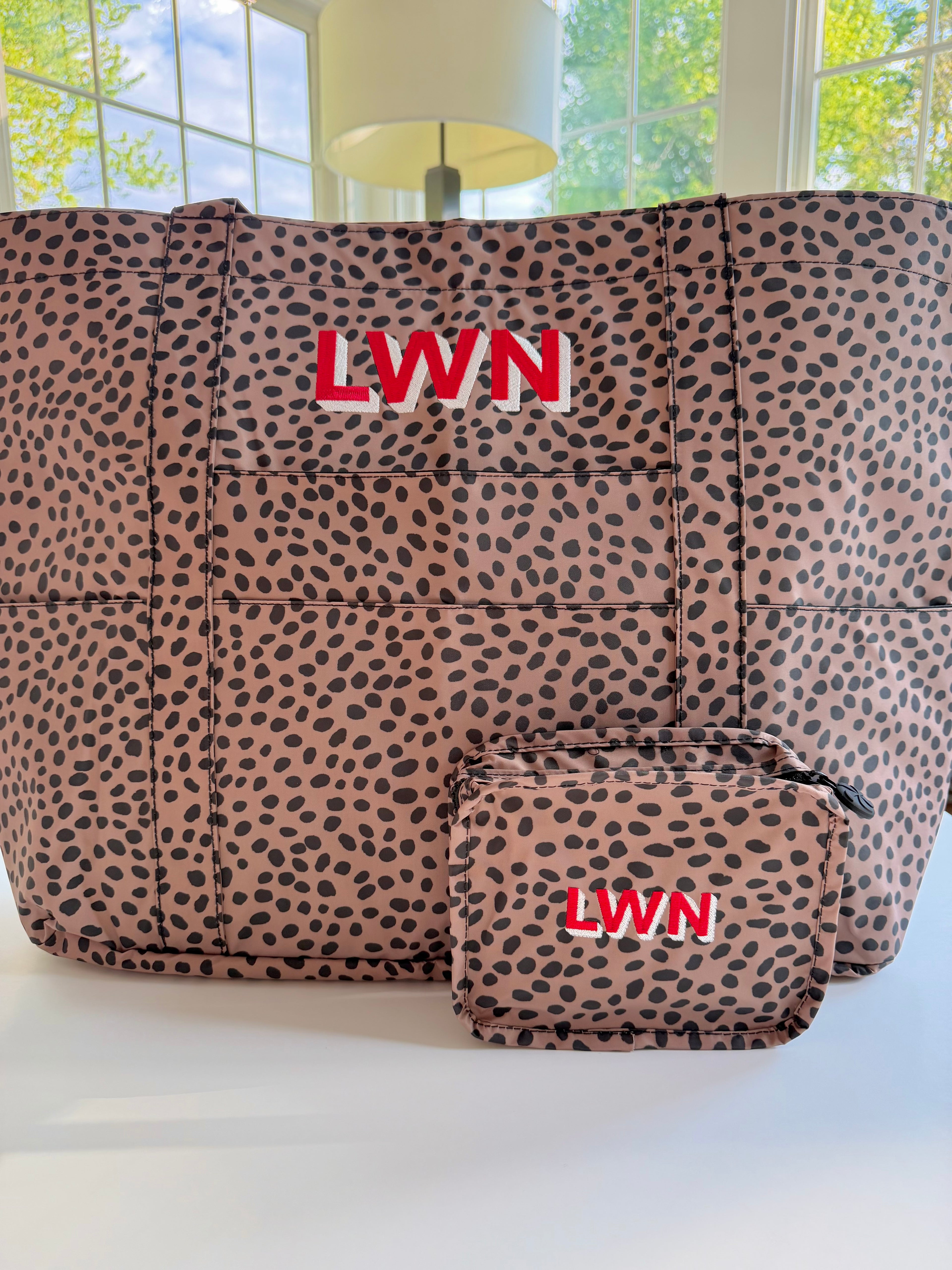 Wipeable XL Tote - Leopard Print
