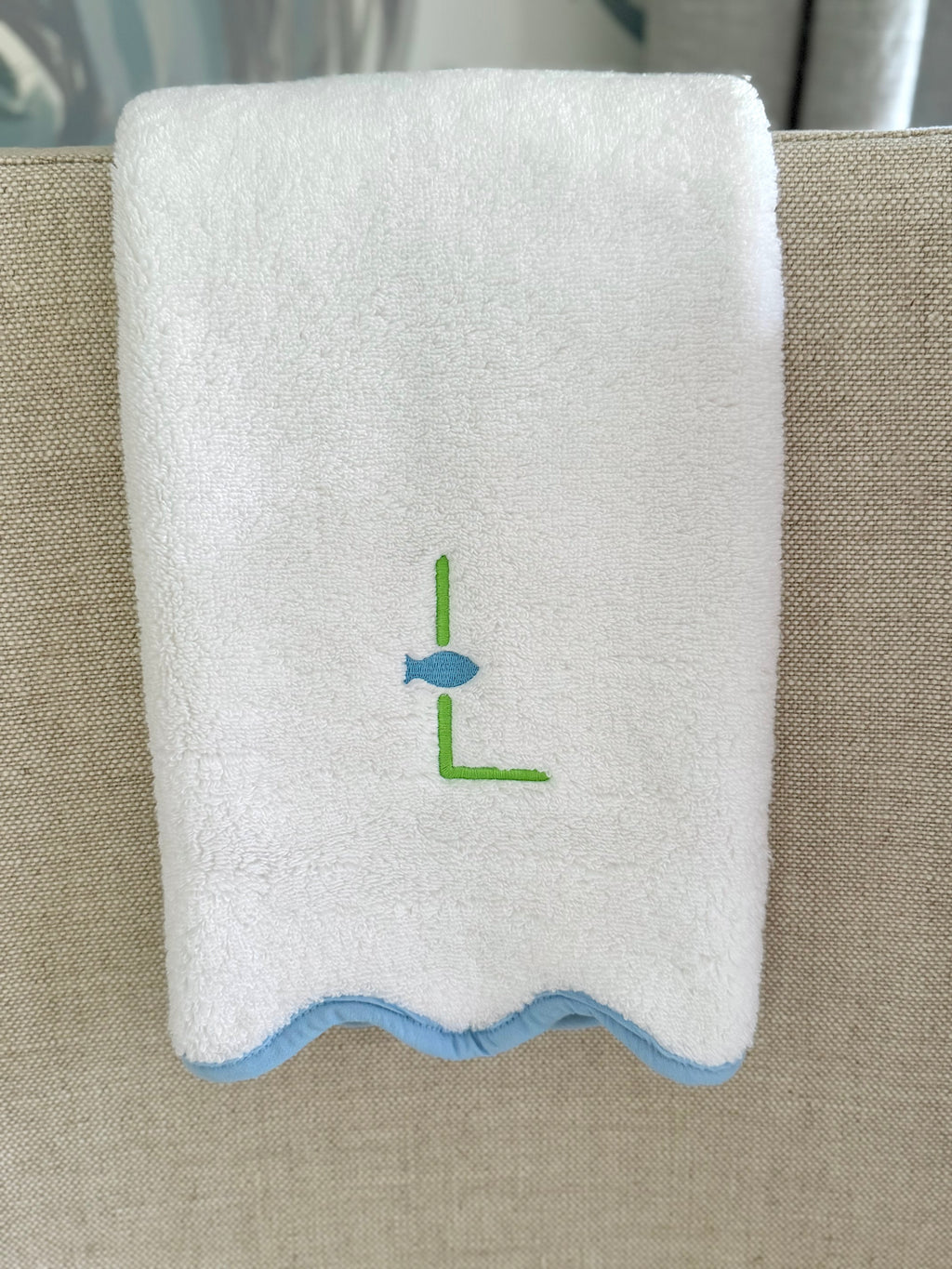 Cotton Hand Towels with Scallop Piping