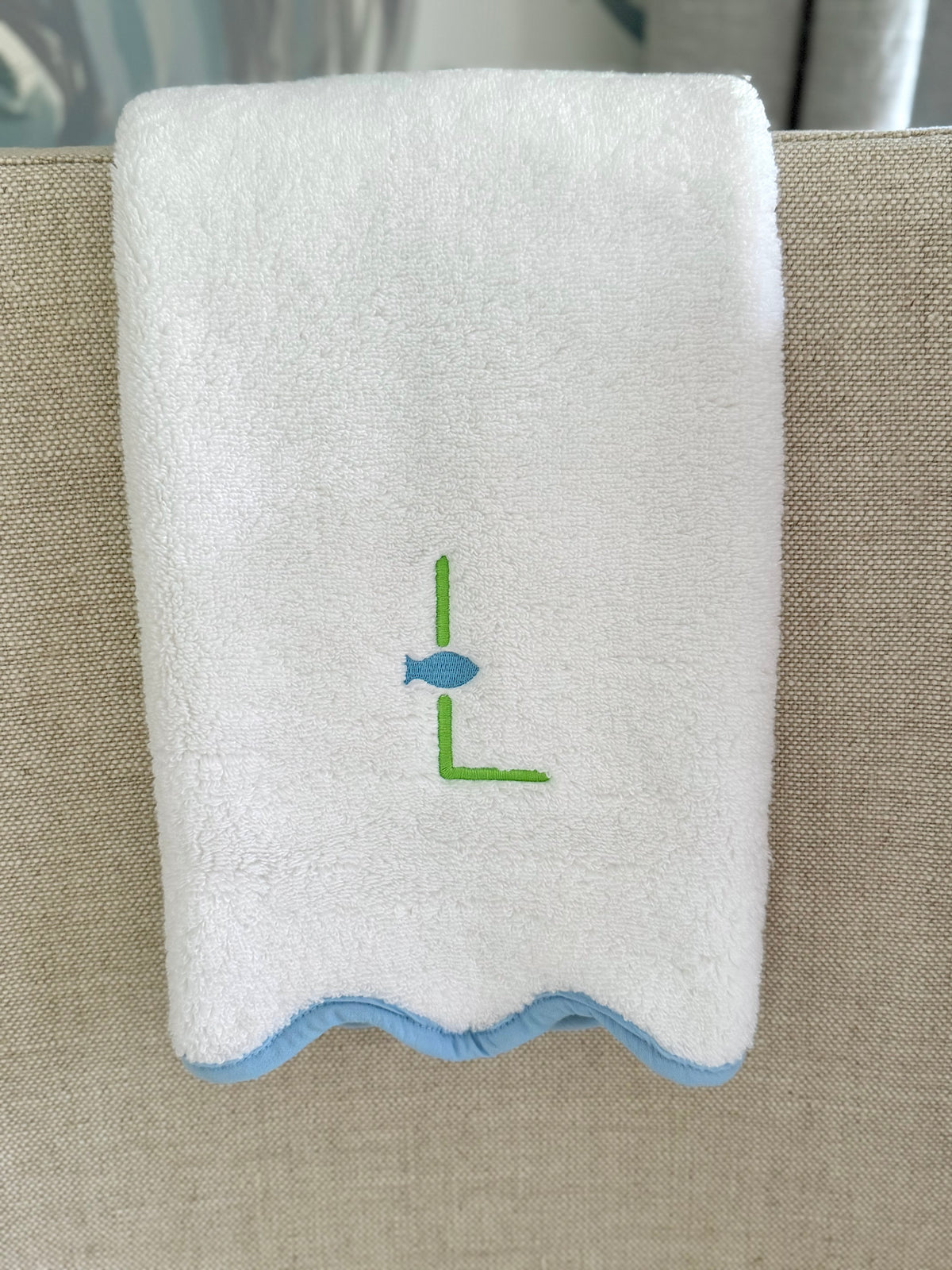 Cotton Hand Towels with Scallop Piping