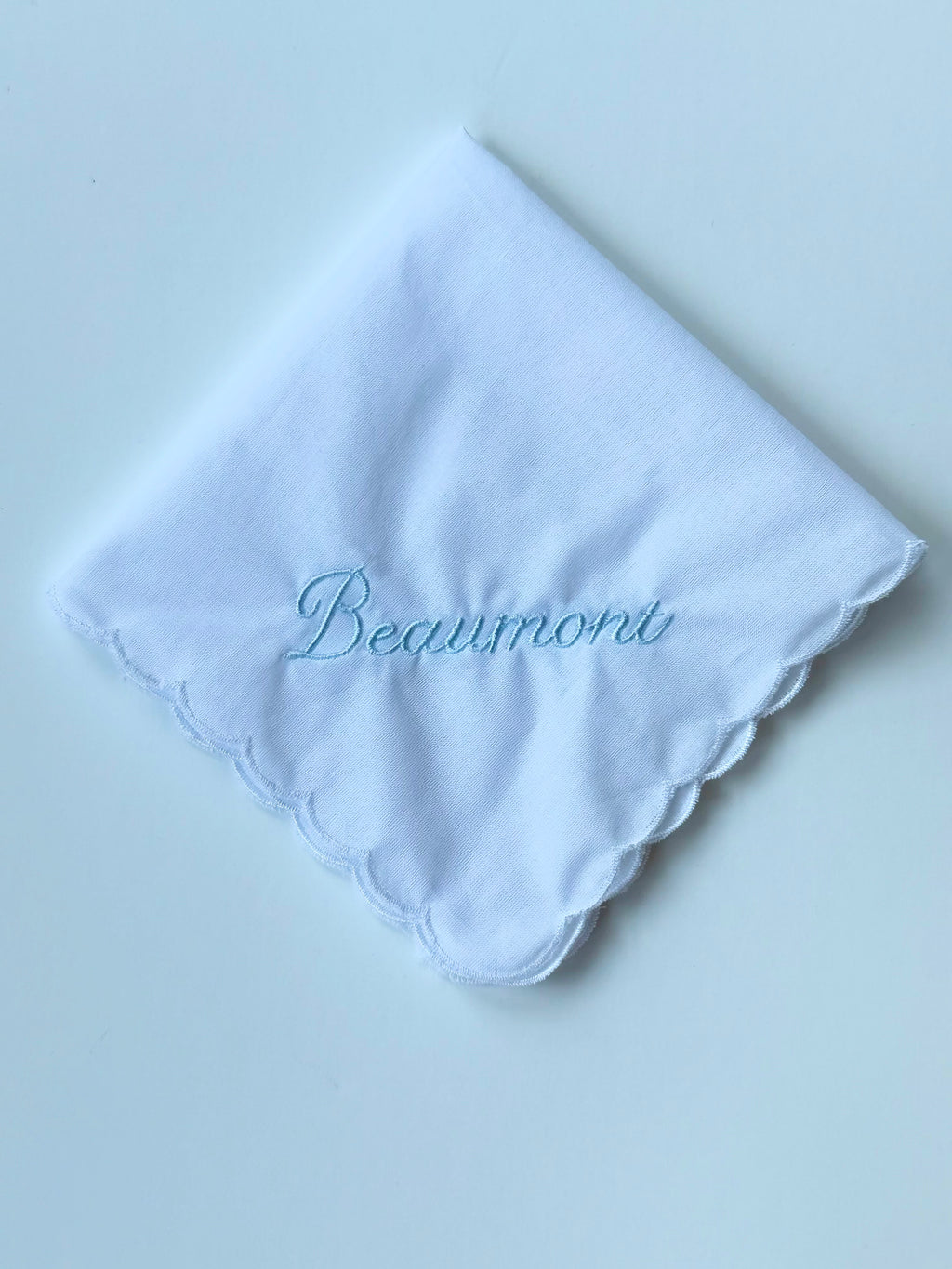 Keepsafe Hankie -Scallop Edge